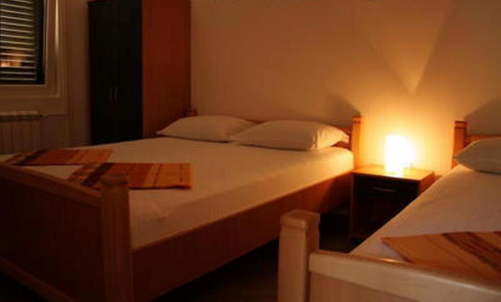 Apartments & Rooms M Petrovac Rom bilde